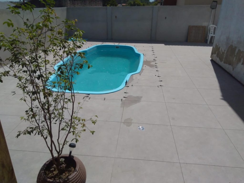 b4b8621b-e161-464e-83b3-2addf9a38ca2